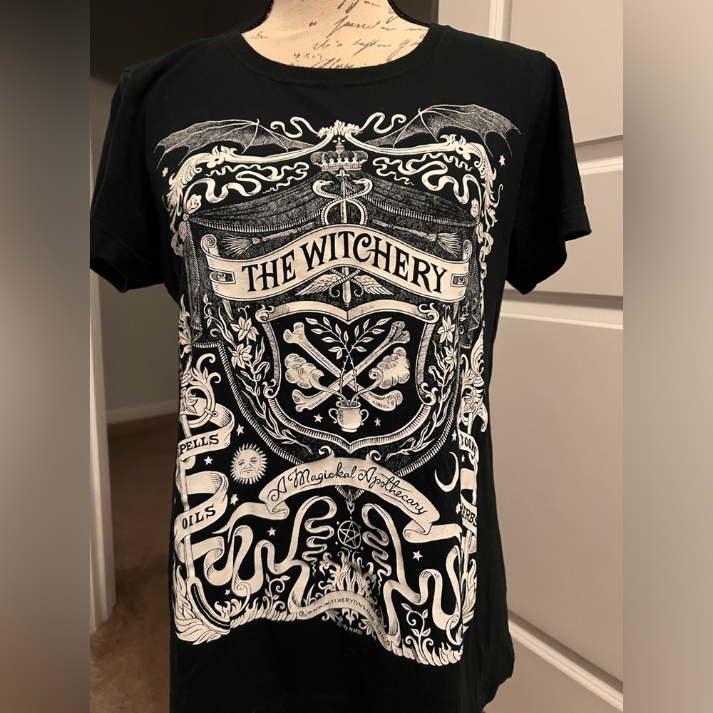 The Witchery Women’s Black T-Shirt